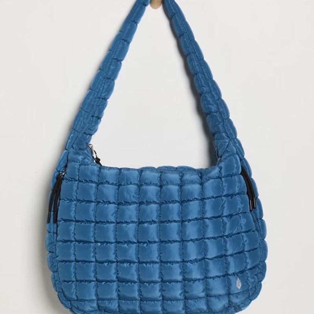 NWT Free People Movement Quilted Carryall Puffer Bag in Color Deep Teal